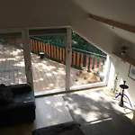 Apartment Toelgyerdo