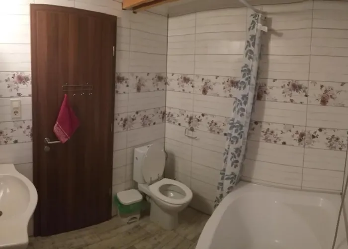 Toelgyerdo * Kismaros