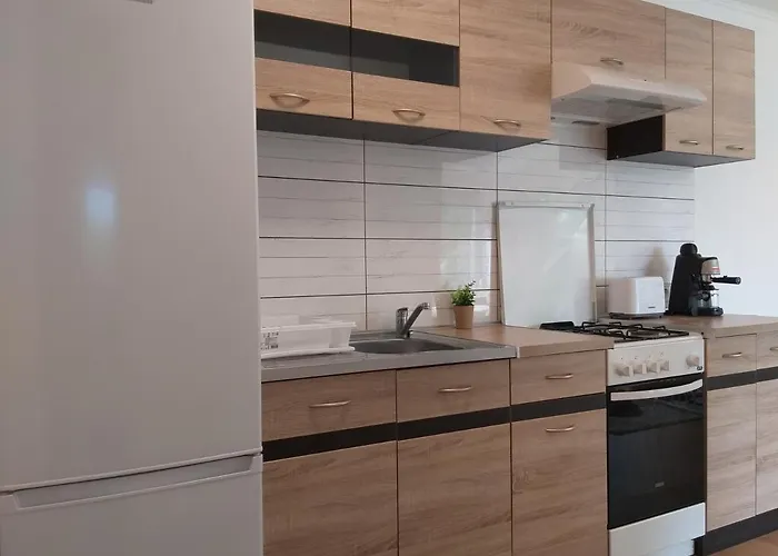 Apartament Toelgyerdo