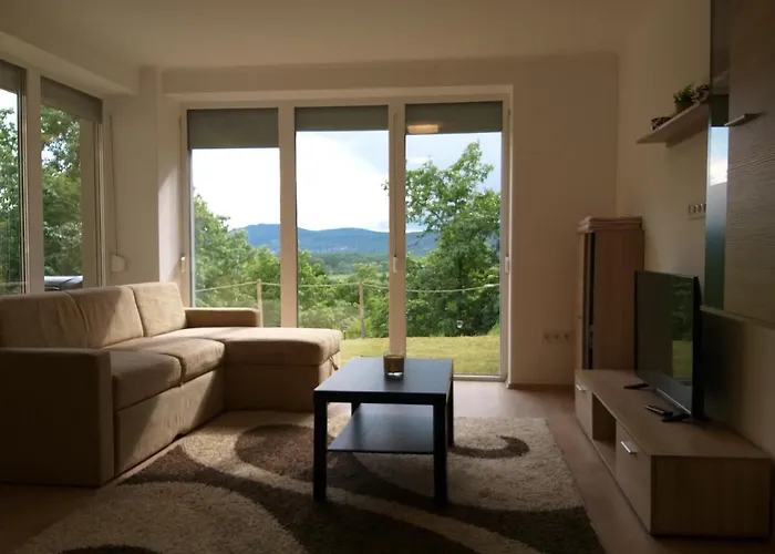 Apartmán Toelgyerdo